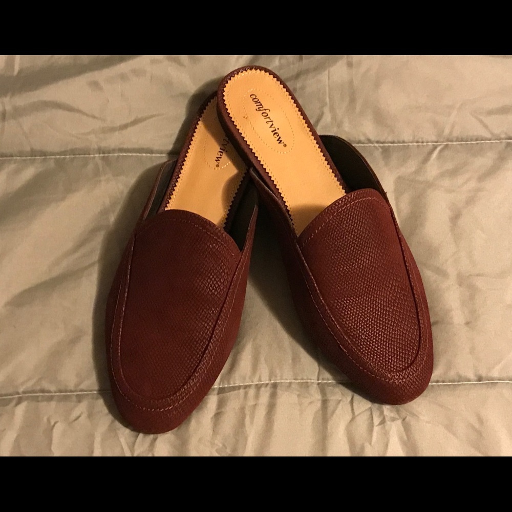 Suede-like, Burgundy Mules!